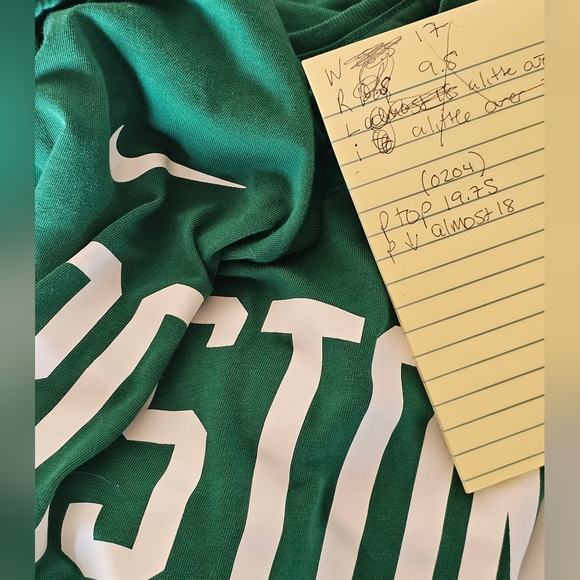 Nike Boston Irving T-Shirt Size Medium - Picture 9 of 9